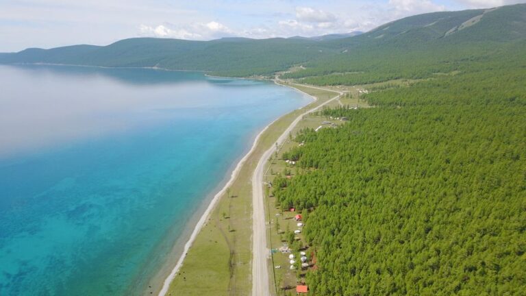 Khuvsgul Lake