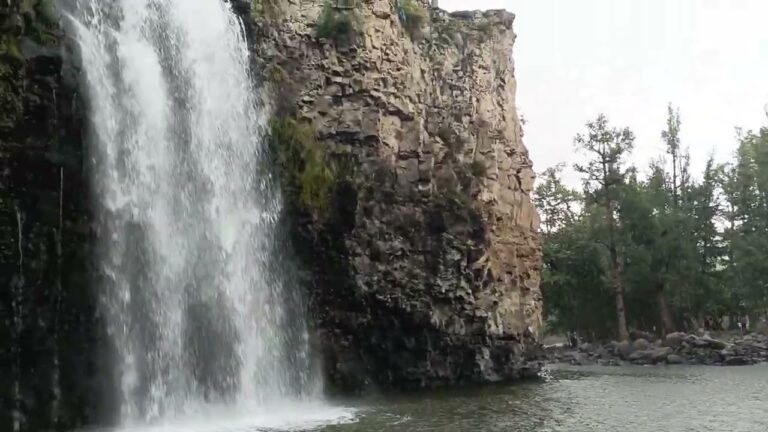 Orkhon Waterfall