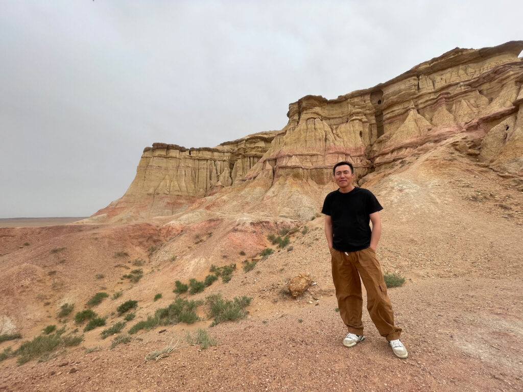 Tsagaan suvarga gobi desert